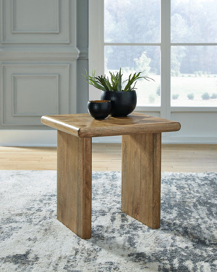 AST822 Lawland Endtable