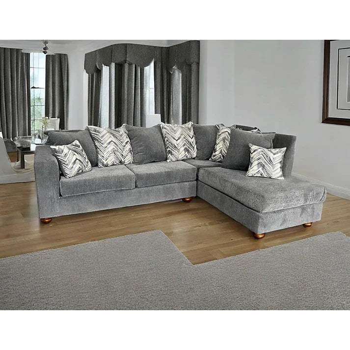S305 Zander Sectional