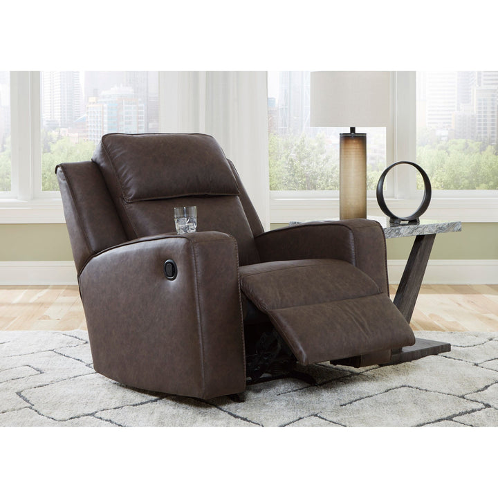 AS63306 Lavenhorne Sofa & Loveseat