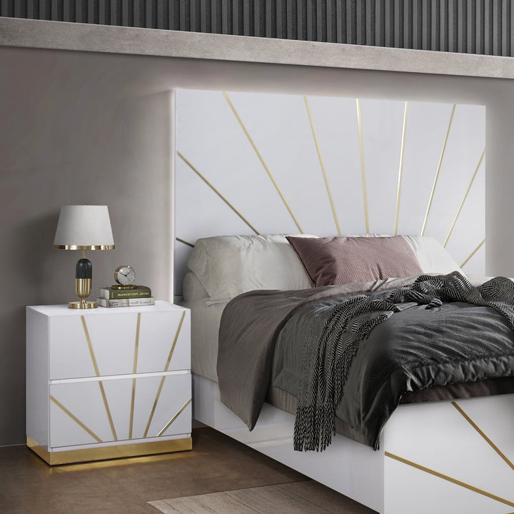 B3025 Martina Bed Frame
