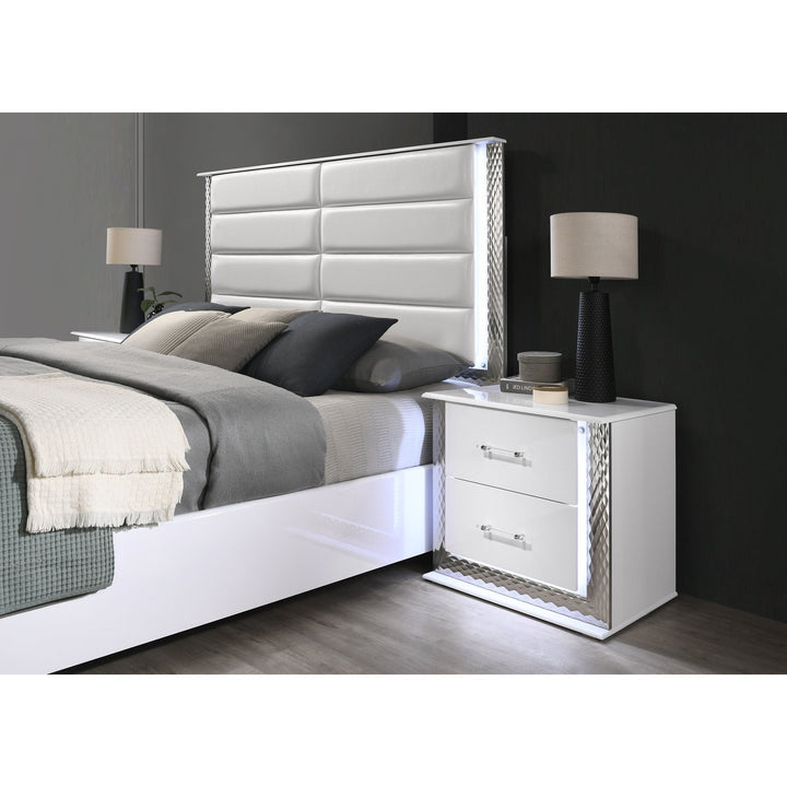 B79 Dina Bedroom Set