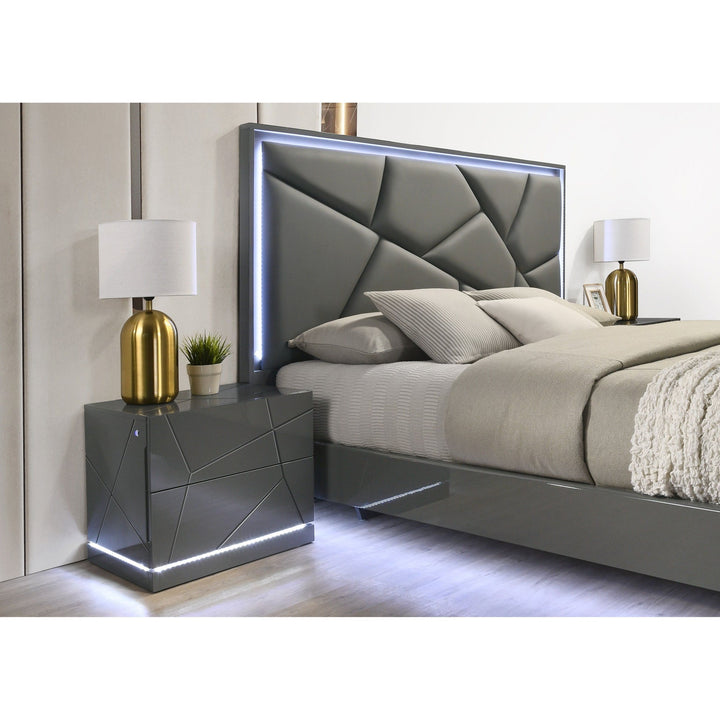 B86 Lily Bedroom Set