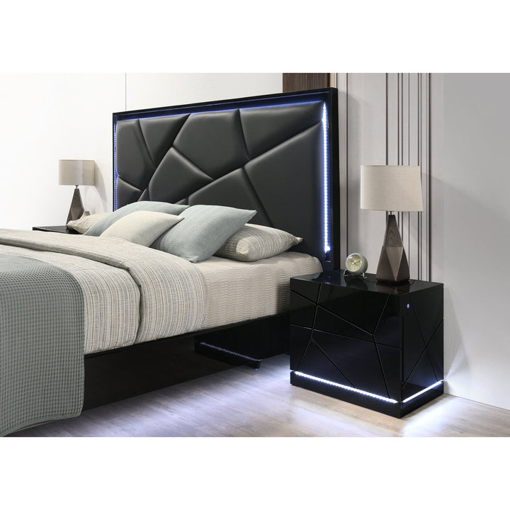 B87 Naomi Bedroom Set