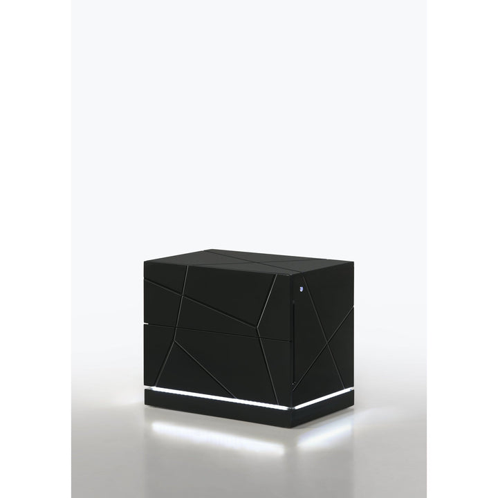 B87 Naomi Bedroom Set