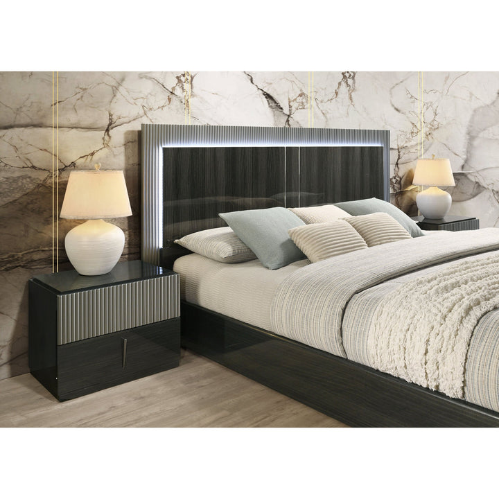 B93 Raven Bed Frame