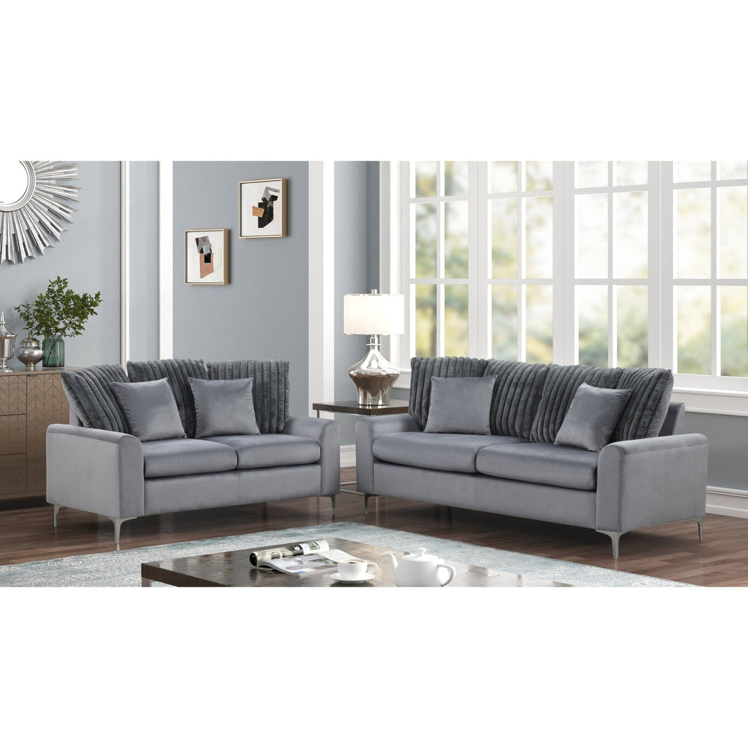 S150 Elina Sofa & Loveseat