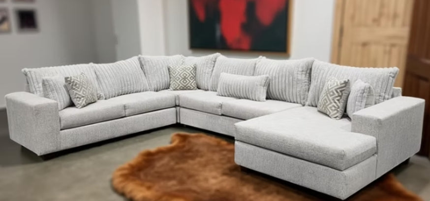 S321 Cali Sectional Sofa