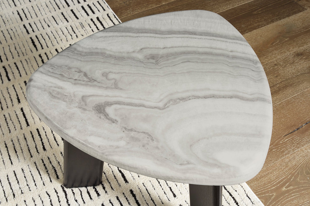 AST389-13 Lilyberg Coffee Table