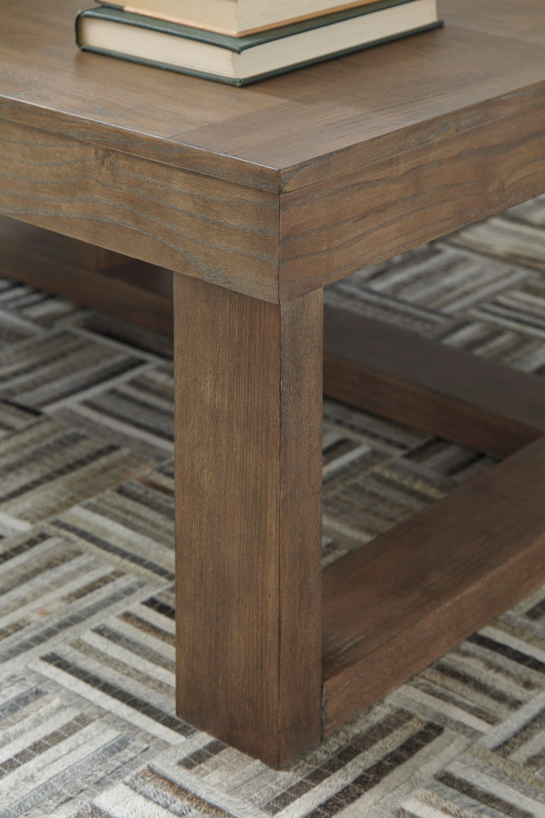 AST471 Cariton Endtable