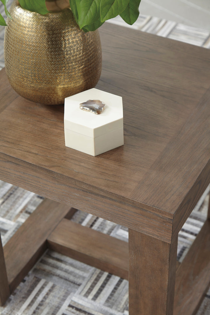AST471 Cariton Endtable