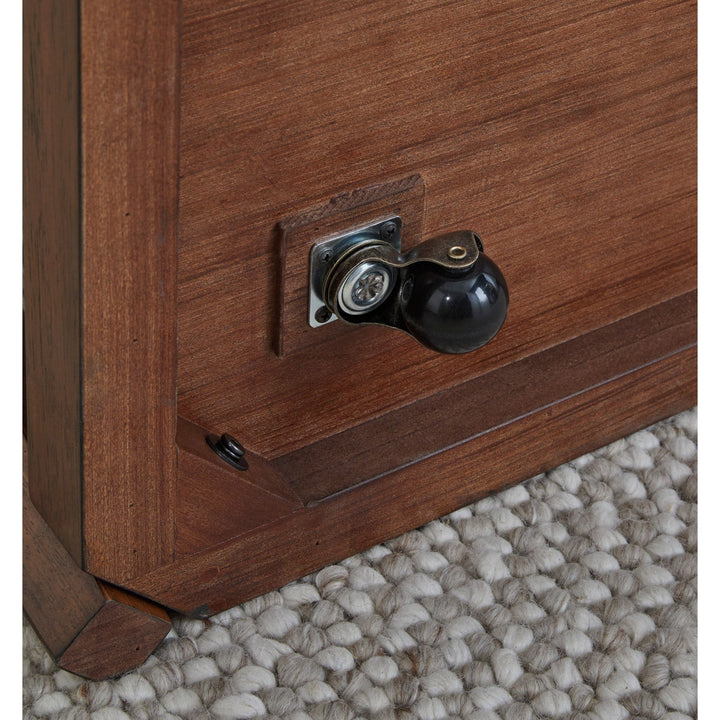 AST596 Trenmour Endtable