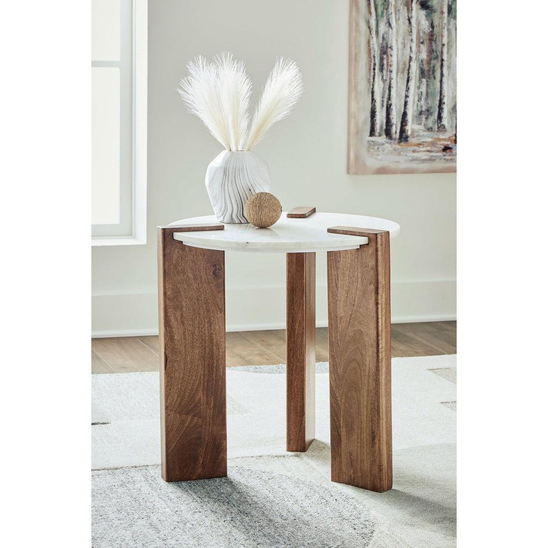 AST652-6 Isanti Endtable