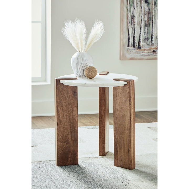 AST652-6 Isanti Endtable