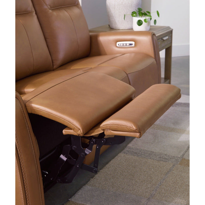 U93704 Tryanny Reclining Sofa & Loveseat