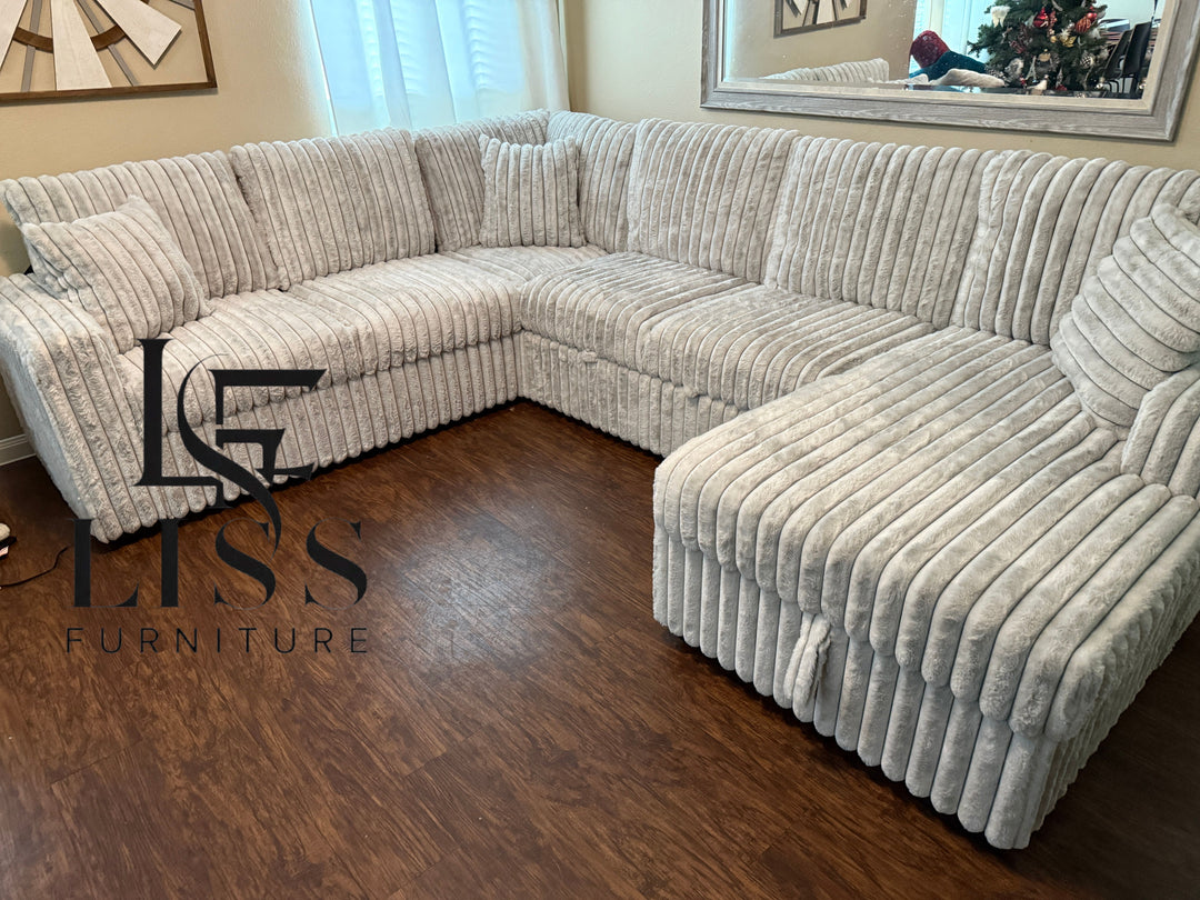 Raha II - Sectional Sofa w/ Pull-Out