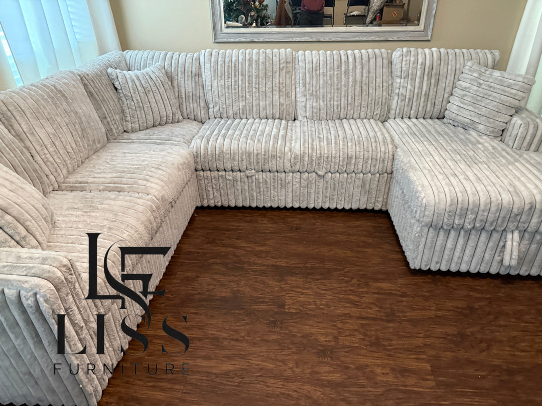 Raha II - Sectional Sofa w/ Pull-Out