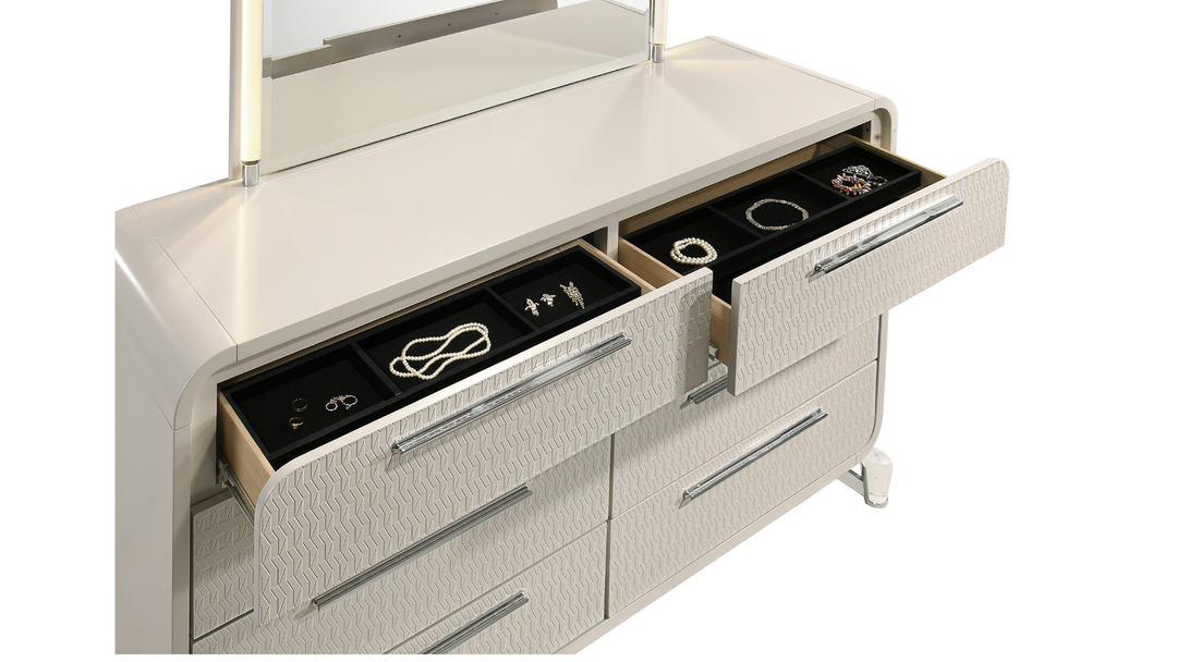 B6750 Delilah Bedroom Set